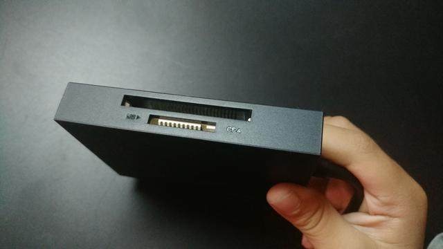 即是读卡器又是HUB，这个产品可以玩转多功能读卡器
